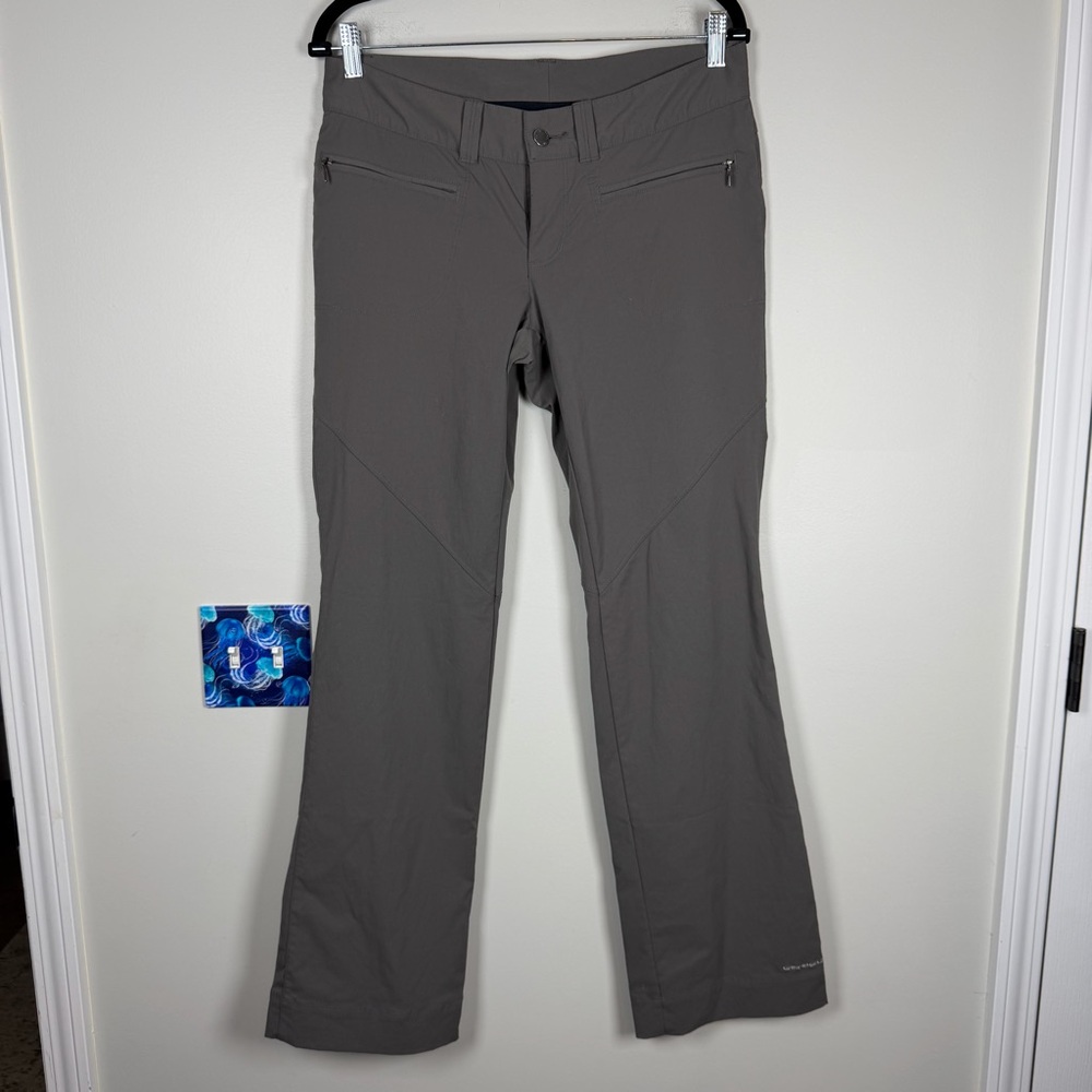 Columbia Woman's Gray Mumbai Mover II Pants Hiking Nylon Outdoors 8 Gorpcore
